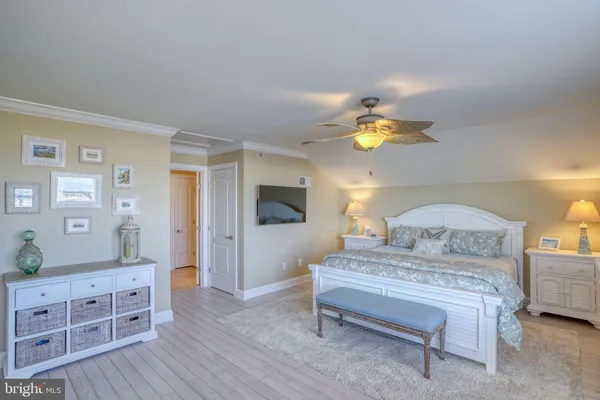 $549,900 | 37400 Pettinaro Drive, Unit 2105, Ocean View, DE 19970