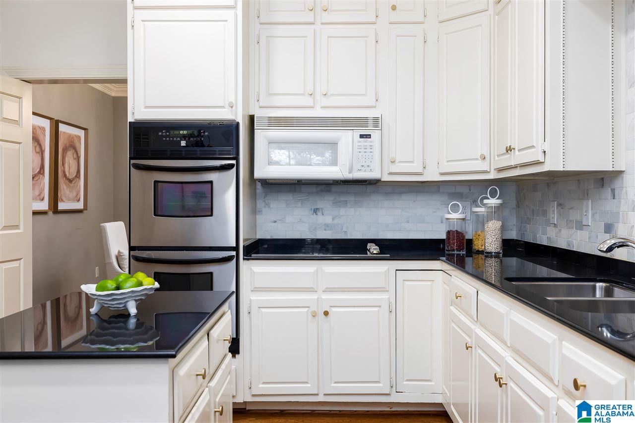 2321 Lane Park Road Birmingham, AL 35223 - Photo 13 of 50