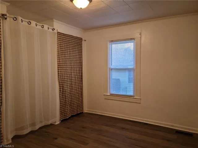 $1,250 | 318 Woodlawn Street, Thomasville, NC 27360