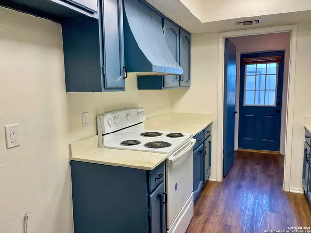 $1,195 | 8024 Echo Wind Street, San Antonio, TX 78250