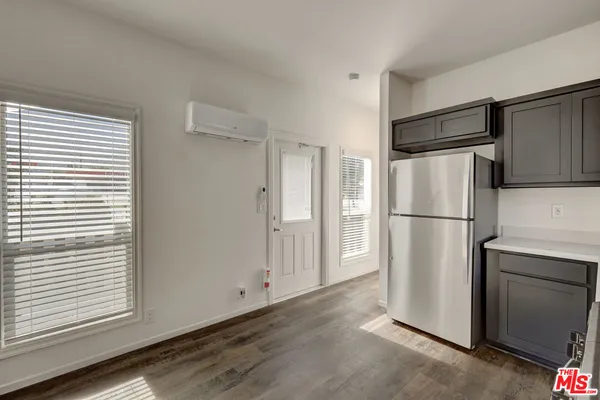 $1,895 | 17650 Grand Avenue, Unit 8, Lake Elsinore, CA 92530
