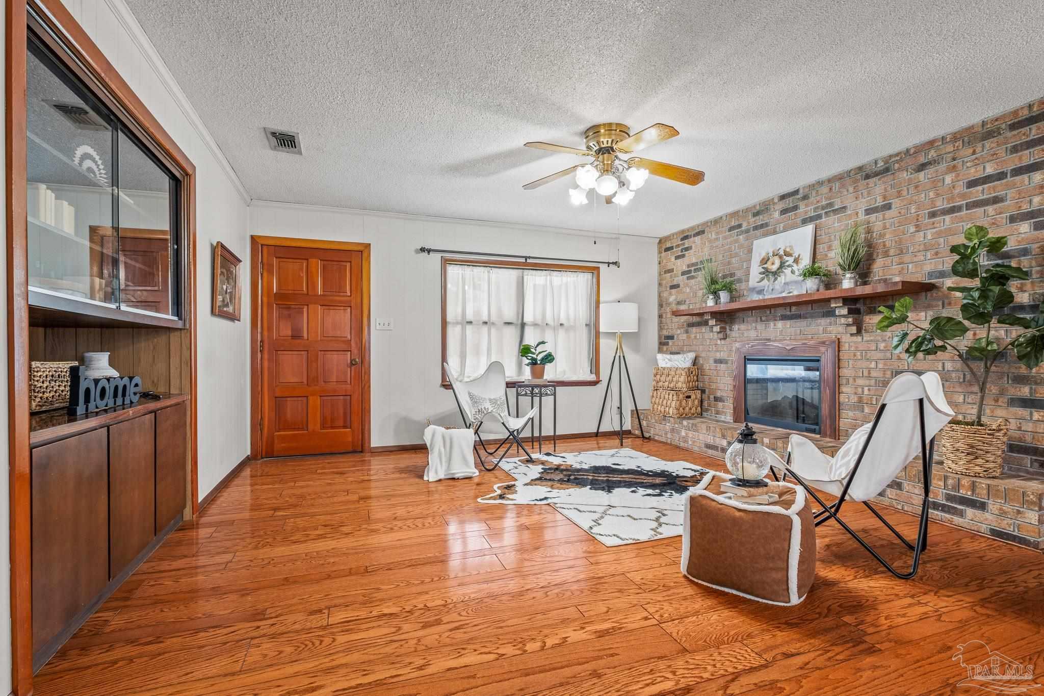 2107 Handy Road Cantonment, FL 32533 - Photo 4 of 49