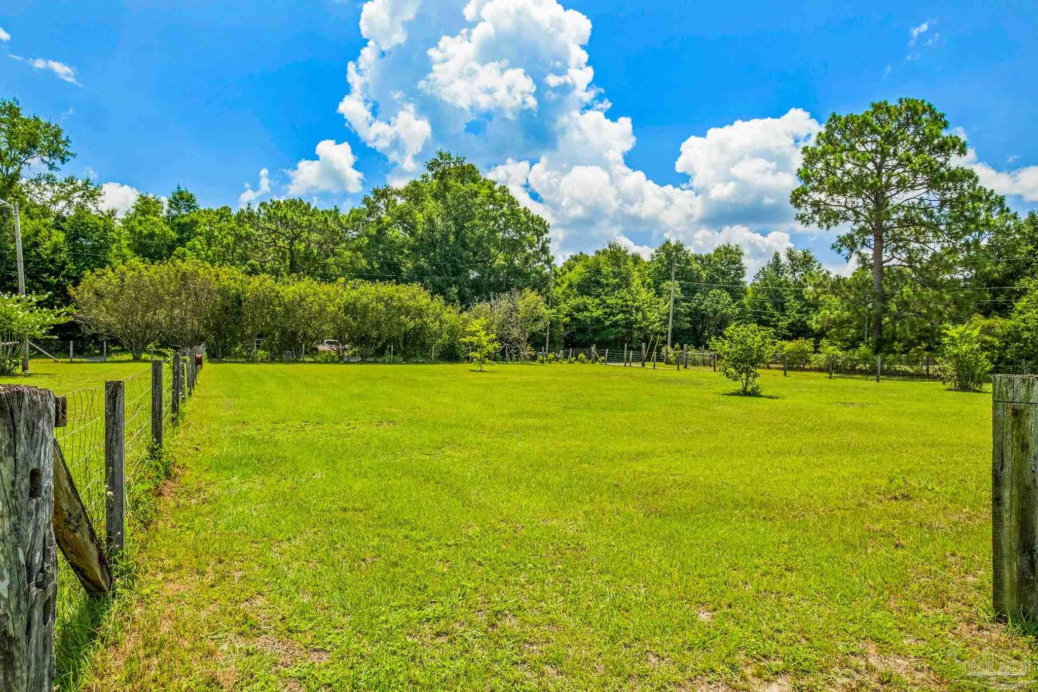 2107 Handy Road Cantonment, FL 32533 - Photo 41 of 49