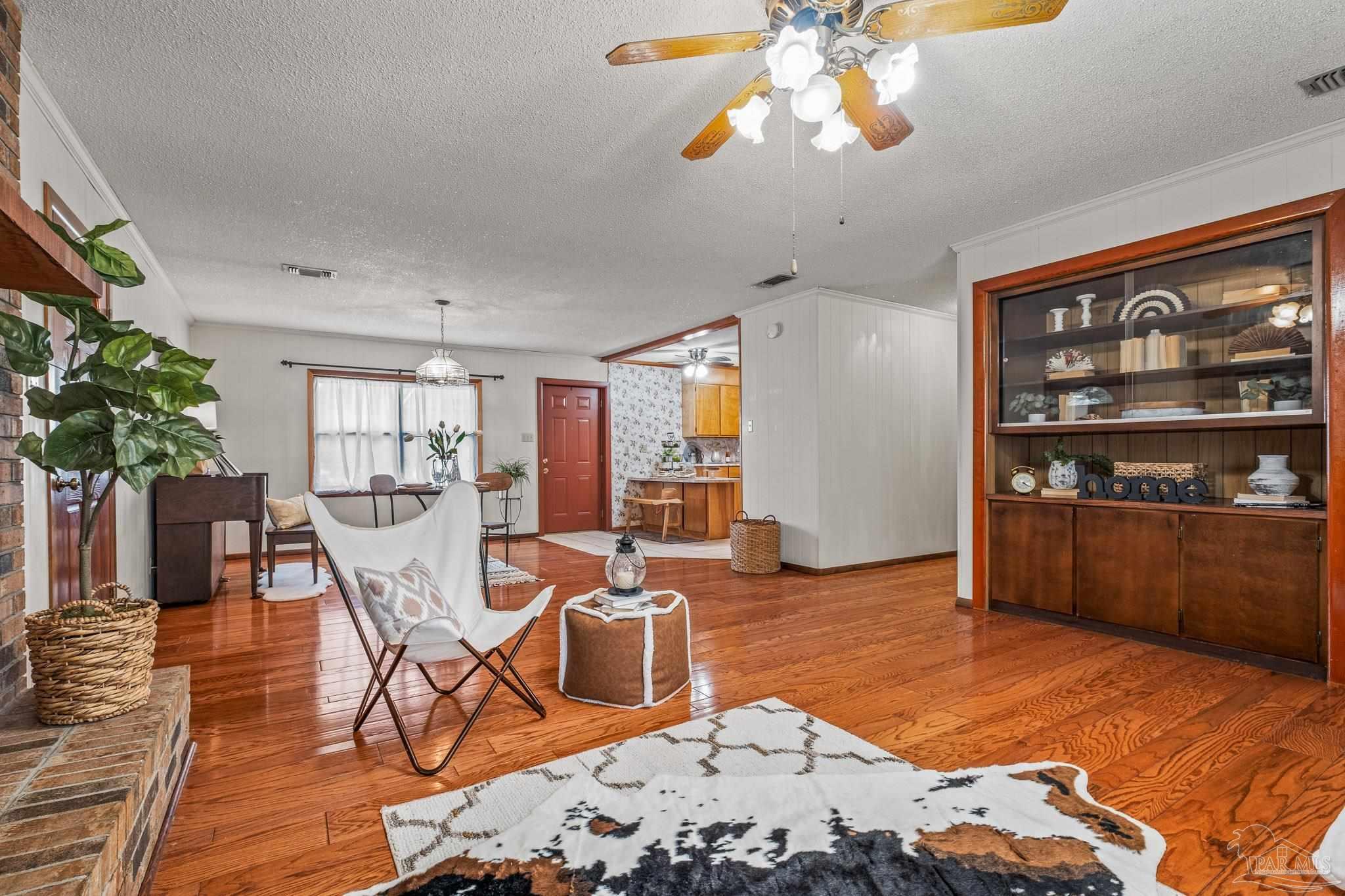 2107 Handy Road Cantonment, FL 32533 - Photo 8 of 49