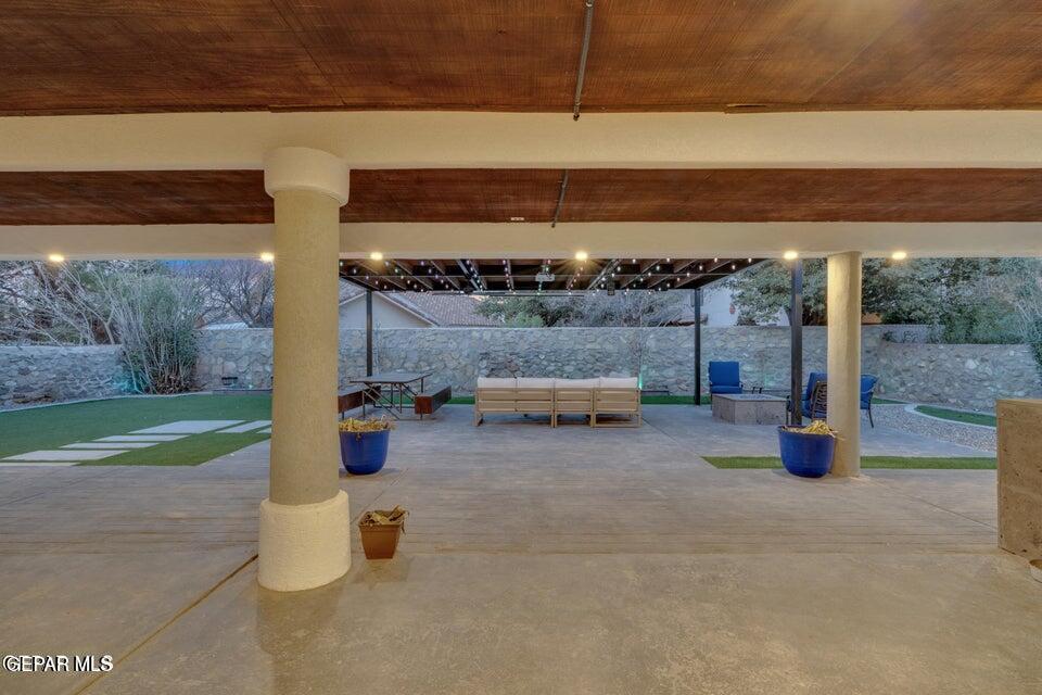 621 Rosinante Road El Paso, TX 79922 - Photo 49 of 64 R49