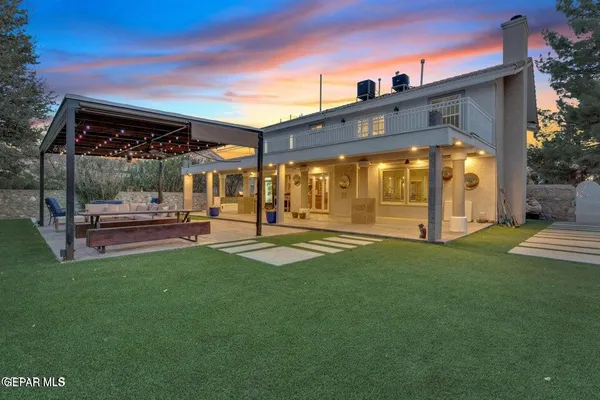 $589,950 | 621 Rosinante Road, El Paso, TX 79922