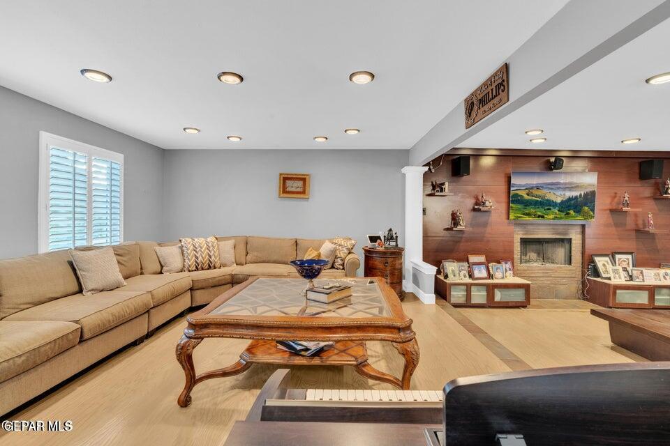 621 Rosinante Road El Paso, TX 79922 - Photo 7 of 64 R7