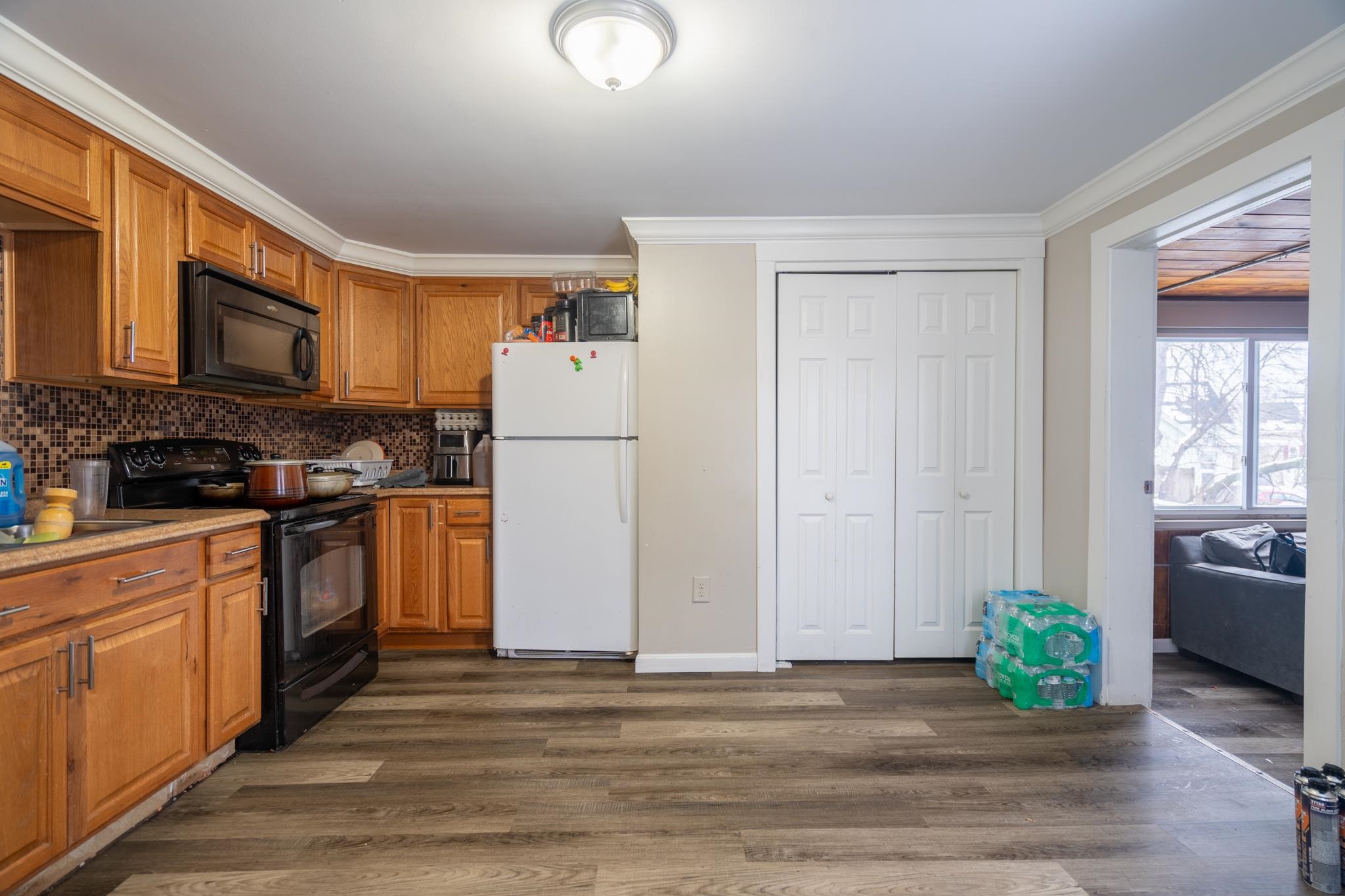 7 Lessard Street Nashua, NH 03064 - Photo 3 of 27