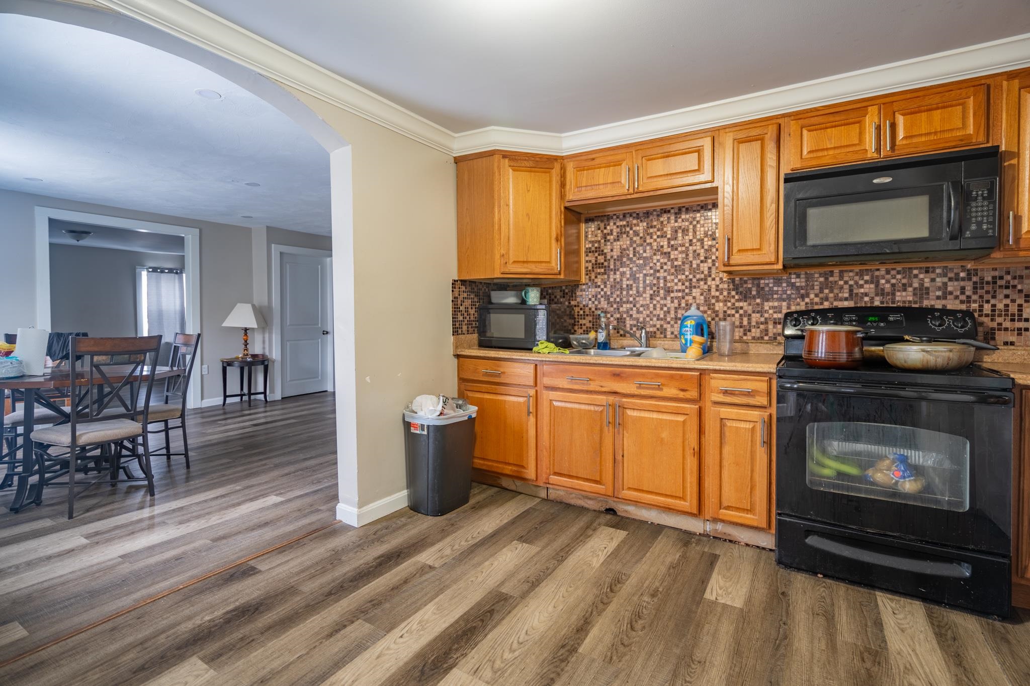 7 Lessard Street Nashua, NH 03064 - Photo 4 of 27