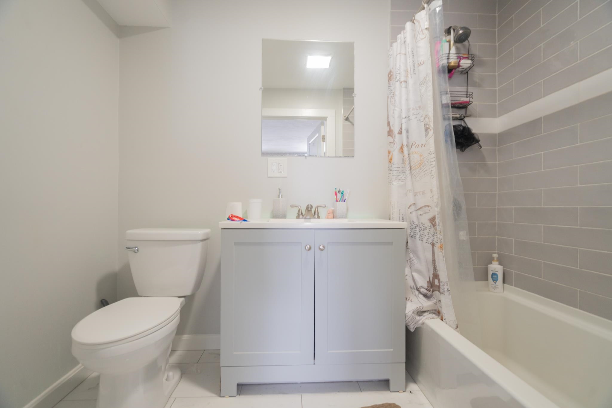 7 Lessard Street Nashua, NH 03064 - Photo 10 of 27