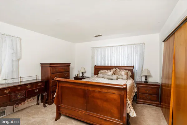 $635,000 | 190 Robbins-edinburg Road, Robbinsville, NJ 08691
