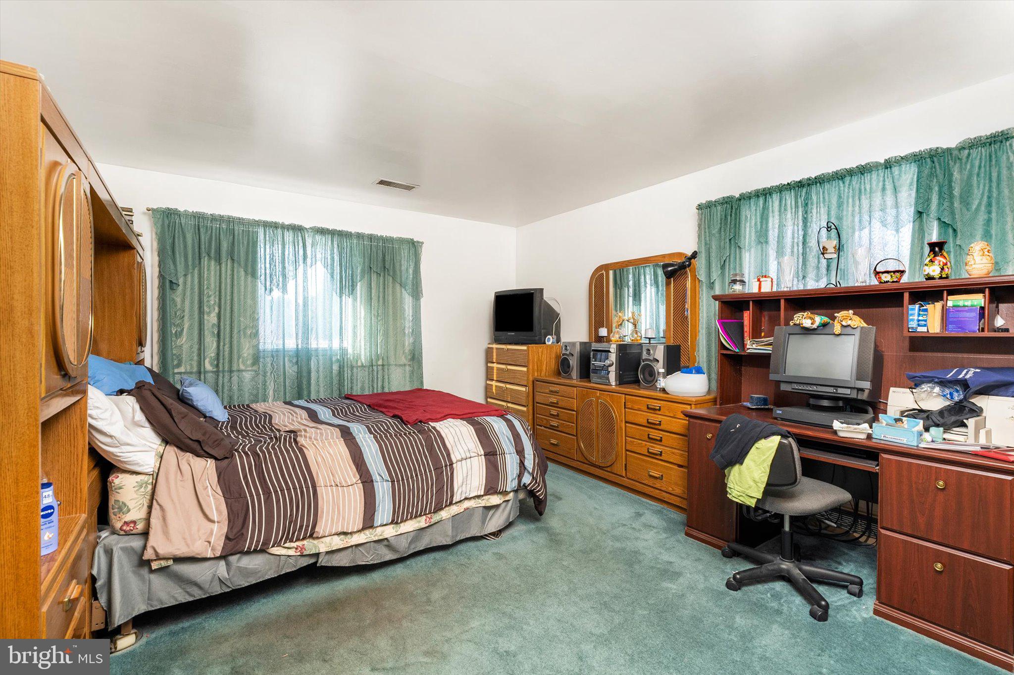 190 Robbins-edinburg Road Robbinsville, NJ 08691 - Photo 15 of 22