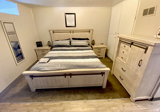 620 East 600 North Logan, UT 84321 - Photo 4 of 13 View of bedroom