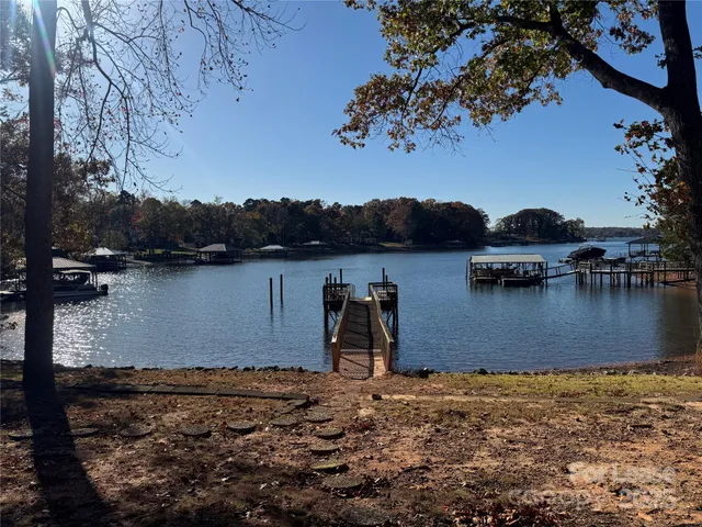 a view of a lake with houses