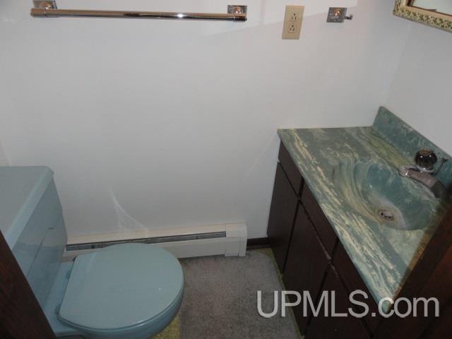 15398 Pequaming Road L'Anse, MI 49946 - Photo 16 of 36
