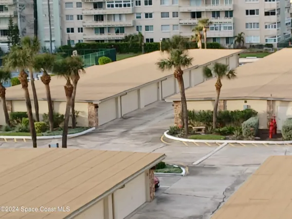 $3,400 | 1830 North Atlantic Avenue, Unit 502, Cocoa Beach, FL 32931