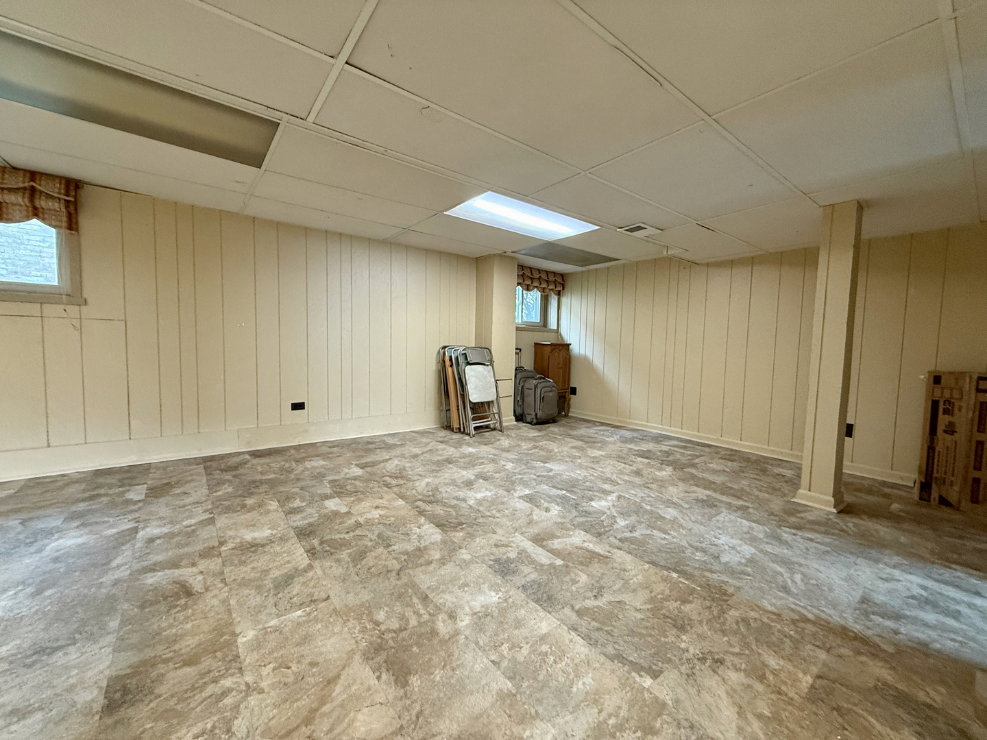 7425 West Devon Avenue Chicago, IL 60631 - Photo 20 of 33