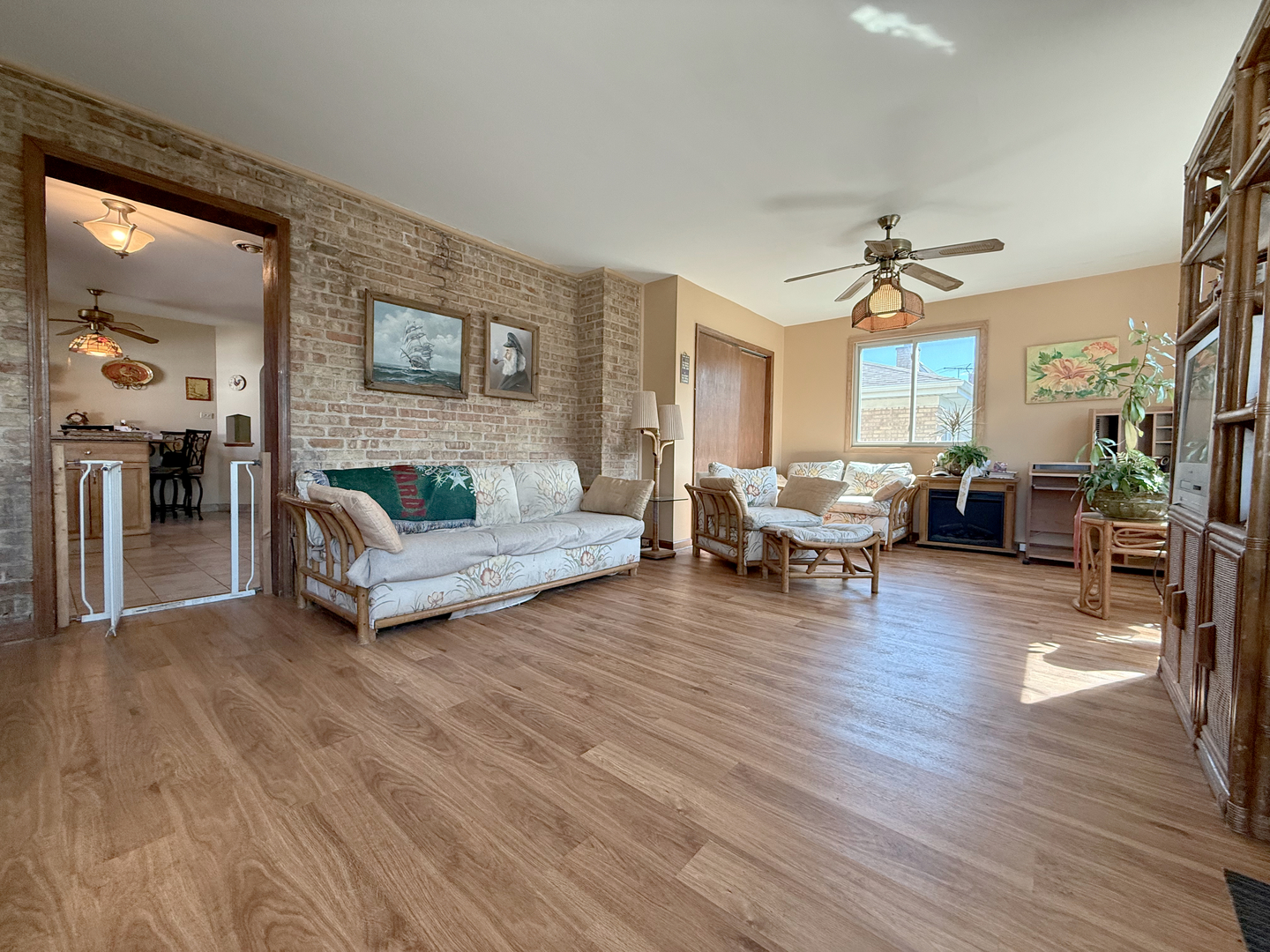 7425 West Devon Avenue Chicago, IL 60631 - Photo 6 of 33