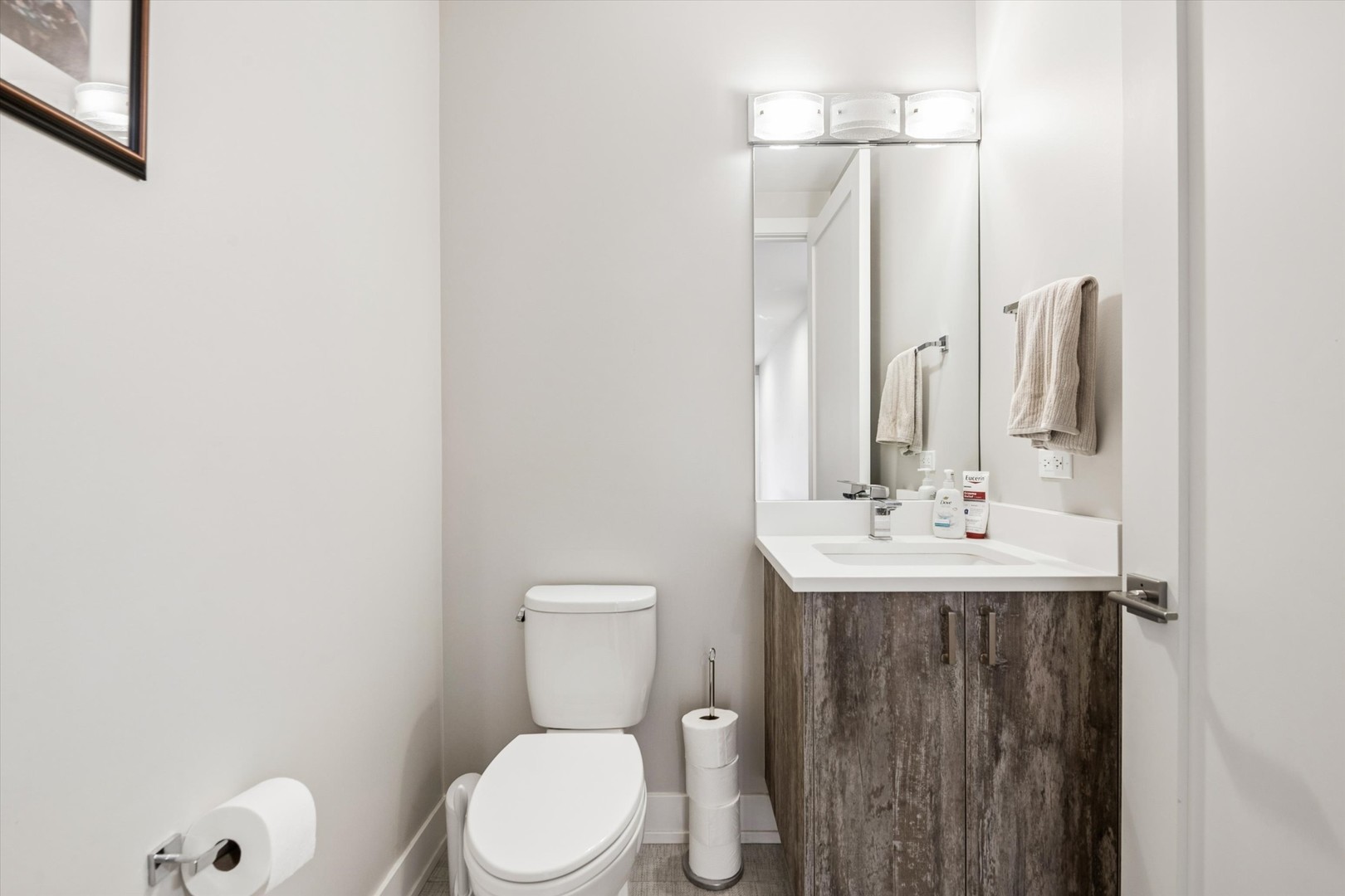 236 South Racine Avenue, Unit 304 Chicago, IL 60607 - Photo 16 of 22