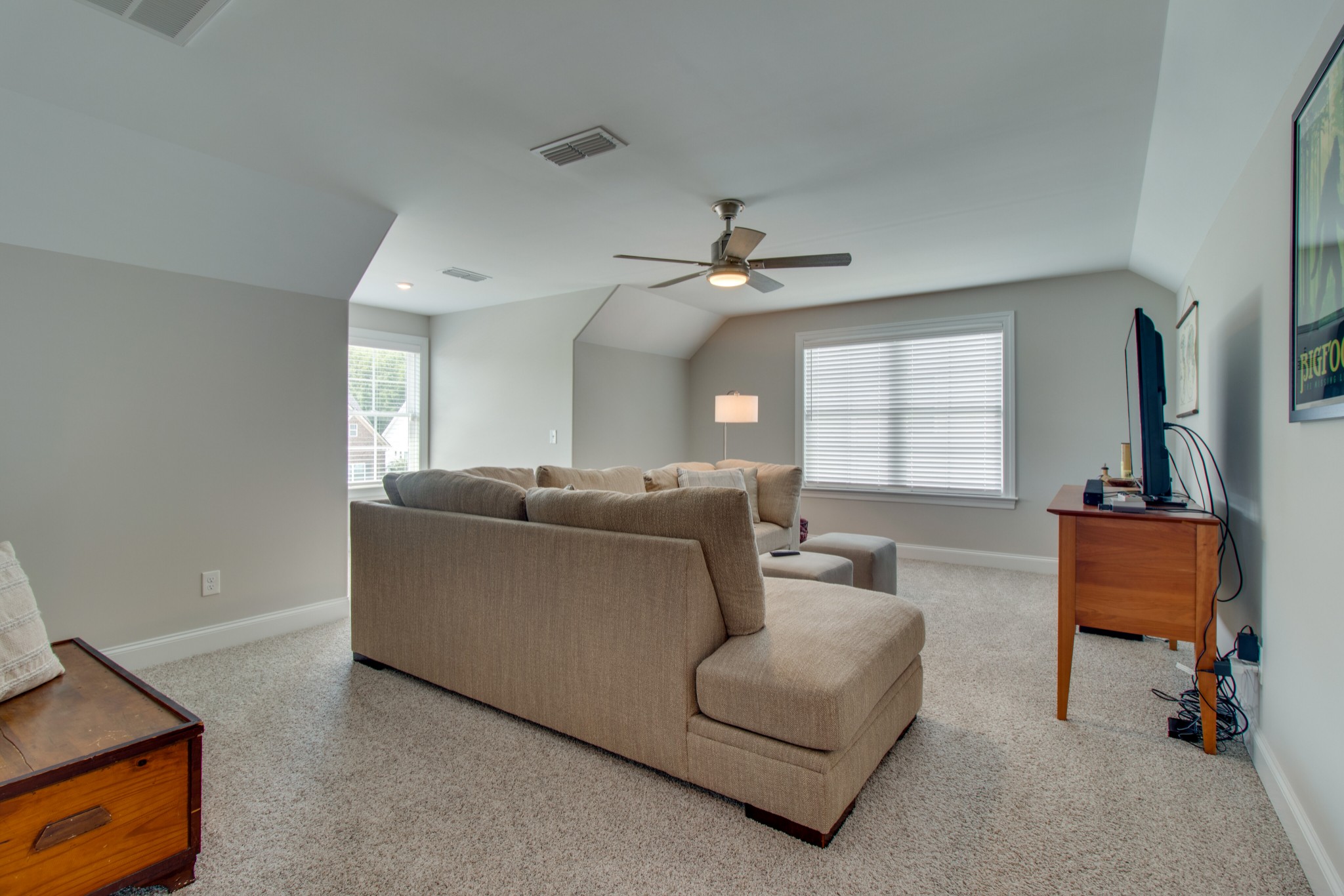 336 Beulah Rose Drive Murfreesboro, TN 37128 - Photo 31 of 42 a living room with furniture and a window
