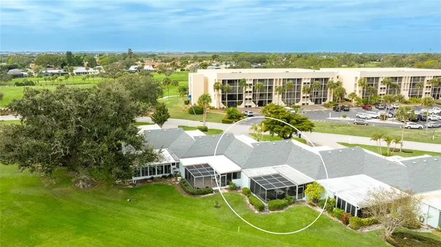 $310,000 | 6147 43rd Street West, Unit 3, Bradenton, FL 34210