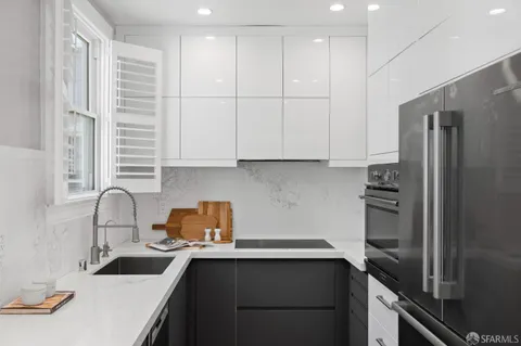 $998,000 | 1335 Filbert Street, Unit 303, San Francisco, CA 94109