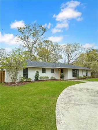 $499,900 | 305 East Pearl Drive, Slidell, LA 70461
