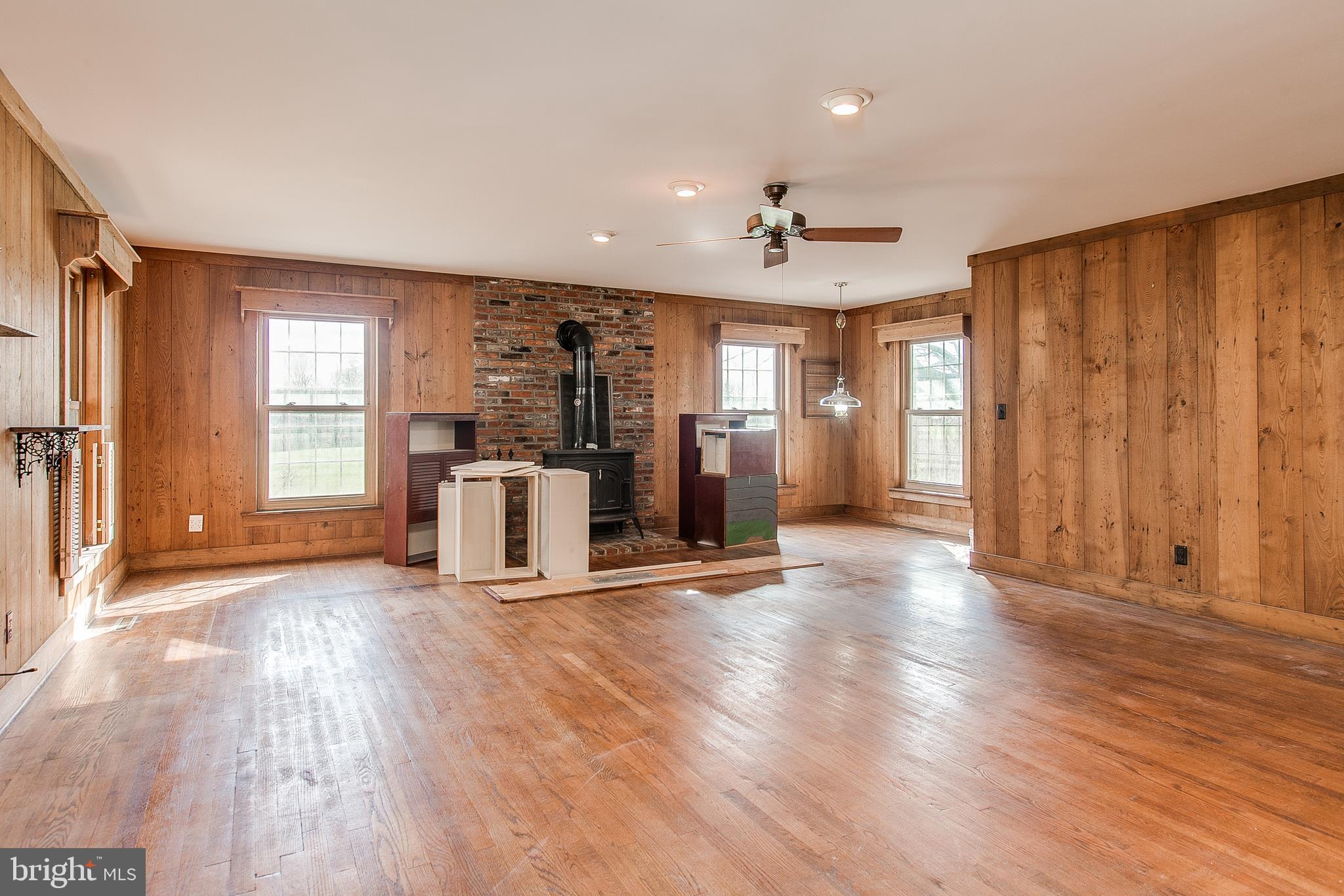 2528 Dixon Road Frederick, MD 21704 - Photo 12 of 45