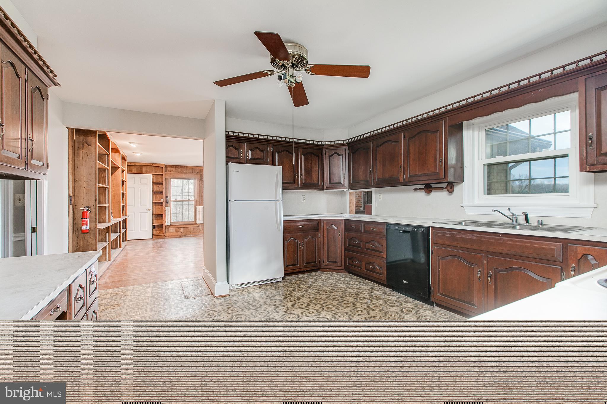 2528 Dixon Road Frederick, MD 21704 - Photo 15 of 45