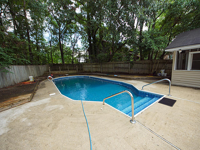 205 Glebe Road Summerville, SC 29485 - Photo 30 of 37 29