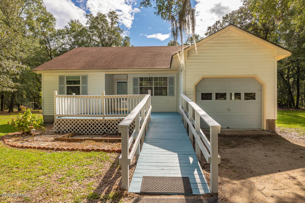 5121 Sand Ridge Road New Bern, NC 28560 - Photo 1 of 33 IMG_7688