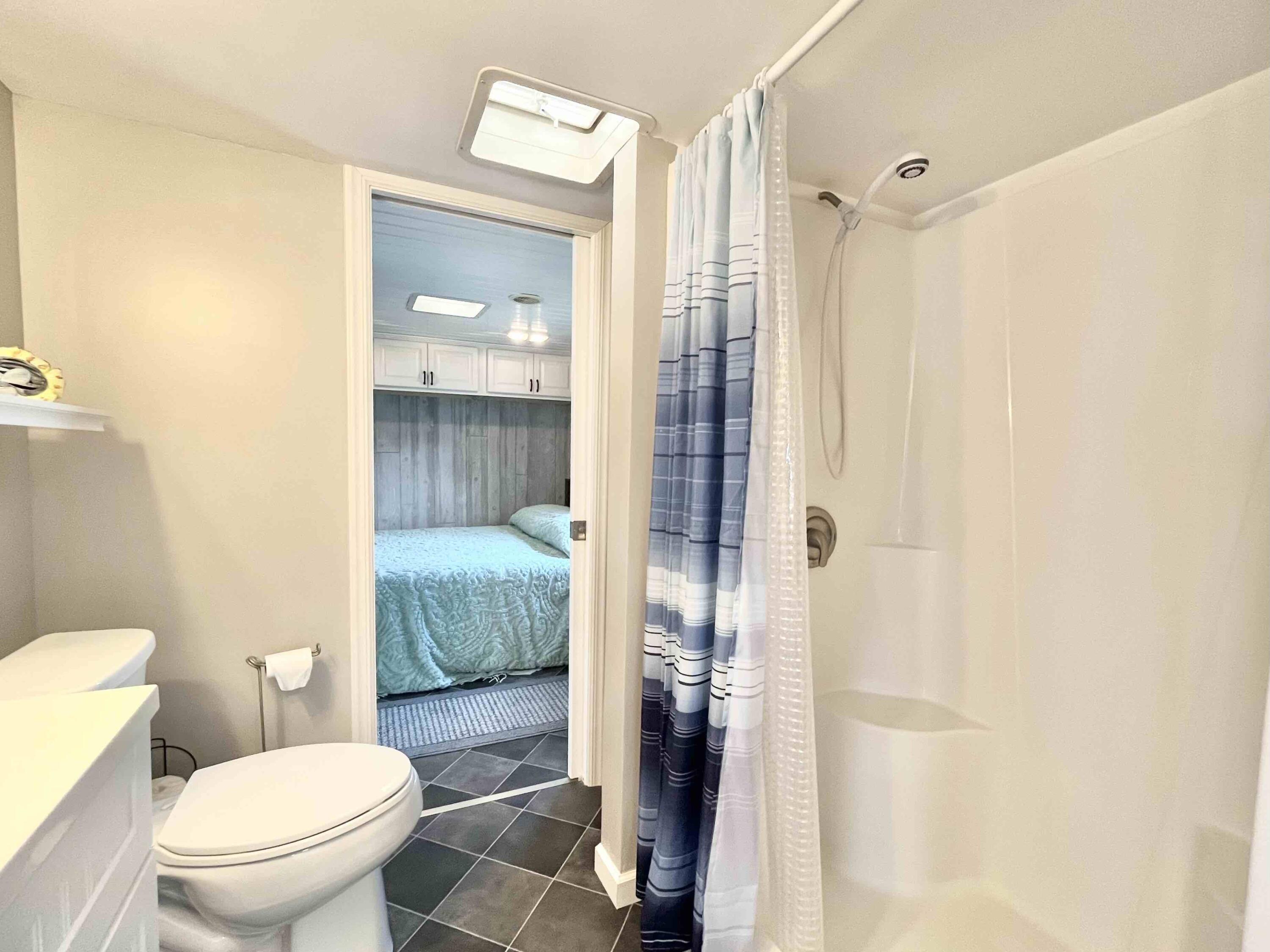333 Long Sands Road, Unit 14T York, ME 03909 - Photo 10 of 12 IMG_4112