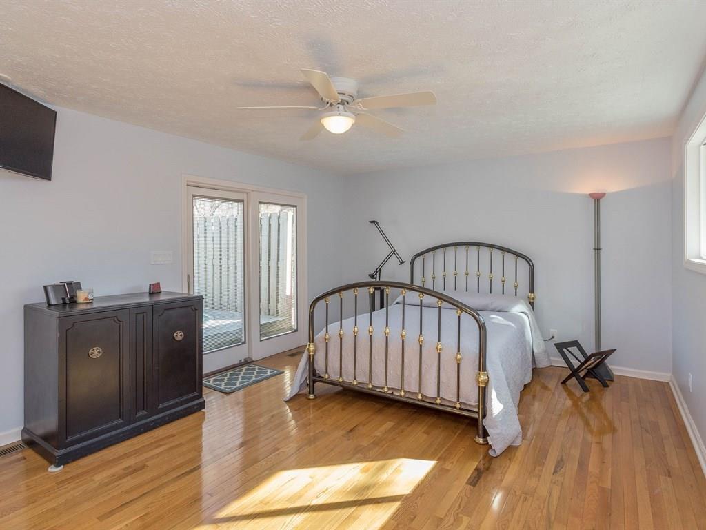 8139 Claridge Road Indianapolis, IN 46260 - Photo 12 of 26