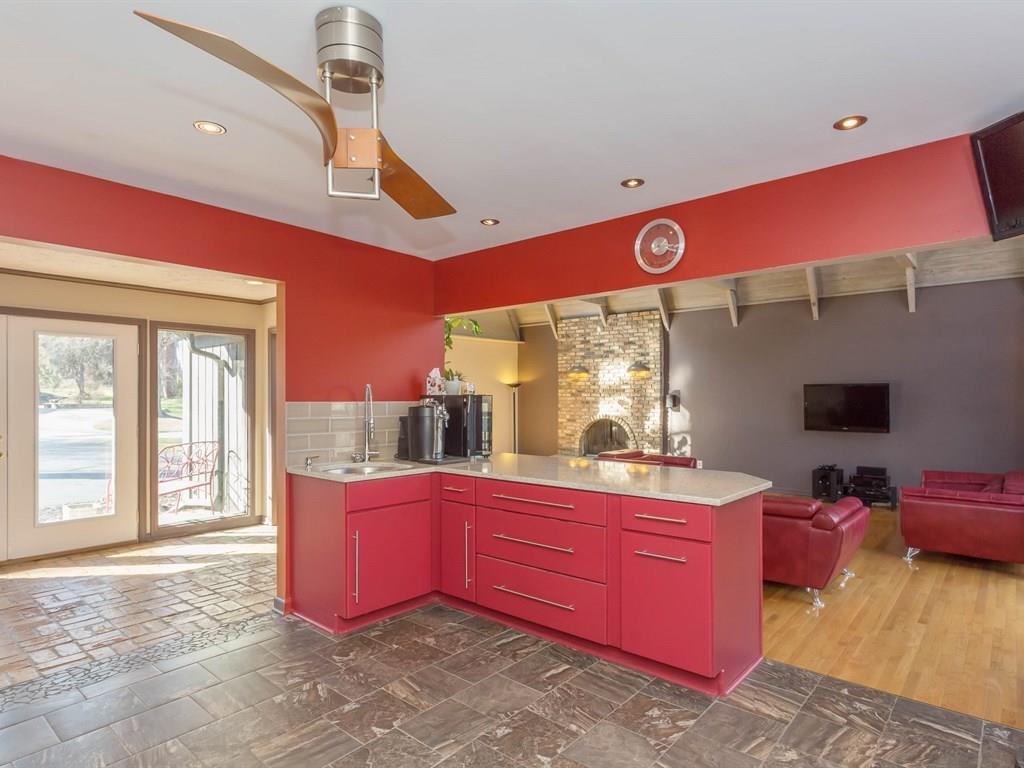 8139 Claridge Road Indianapolis, IN 46260 - Photo 6 of 26