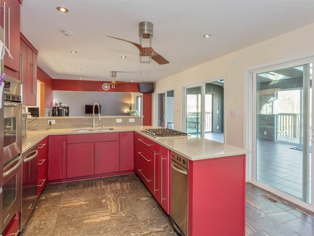 8139 Claridge Road Indianapolis, IN 46260 - Photo 8 of 26