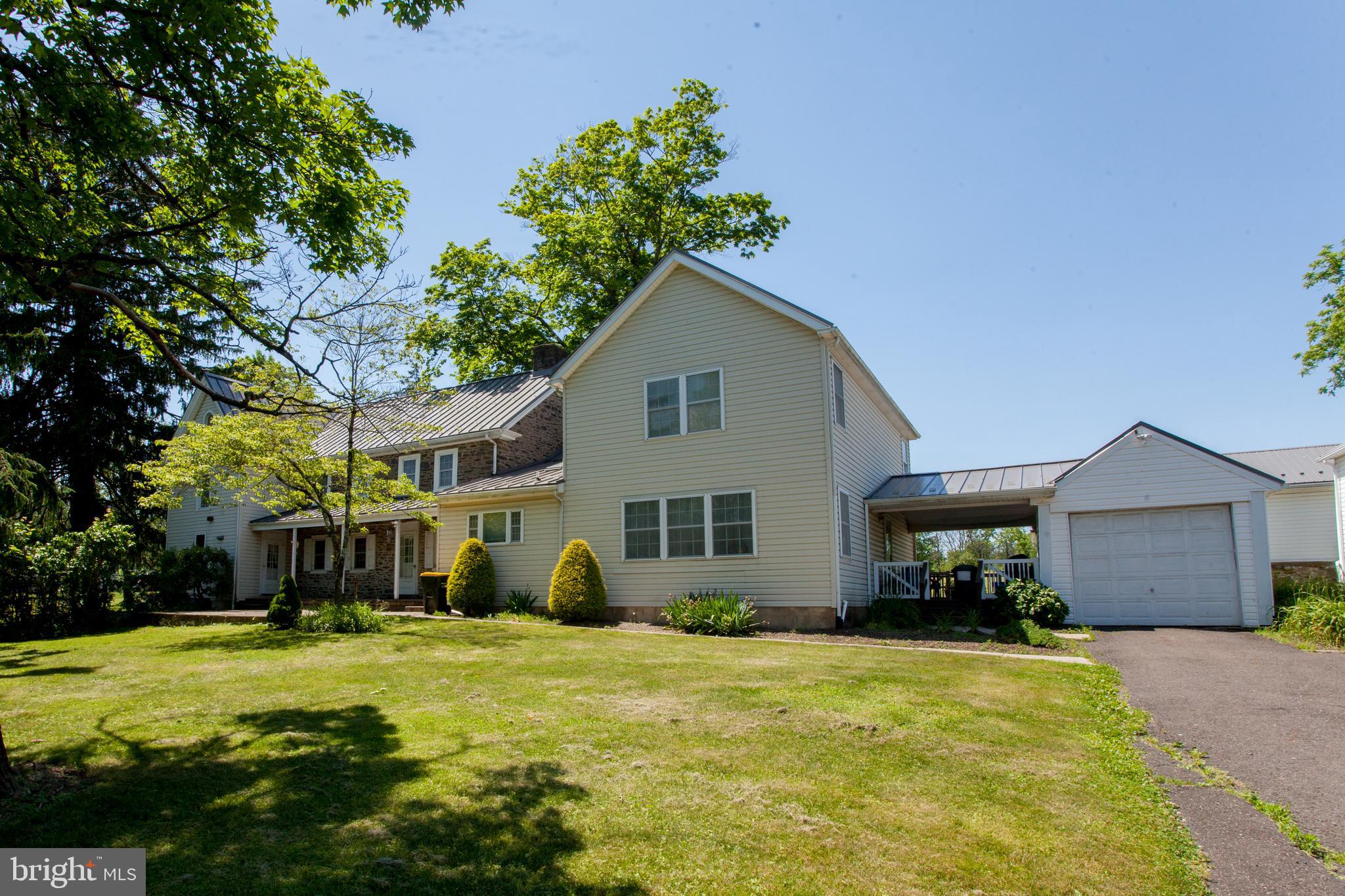 5221 Valley Park Road Doylestown, PA 18902 - Photo 5 of 25 Gallery Image 5