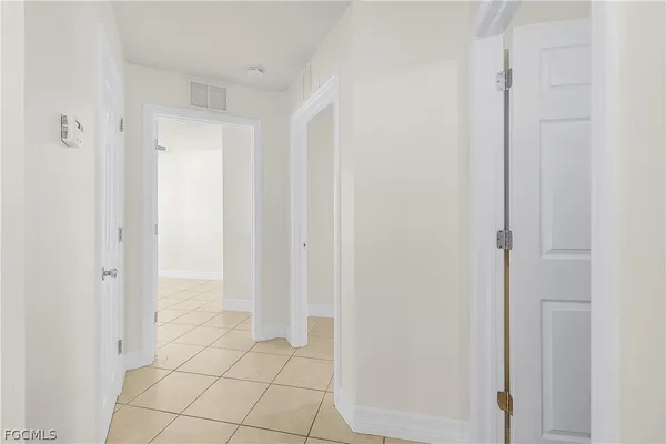 $1,700 | 902 Southwest 39th Terrace, Cape Coral, FL 33914