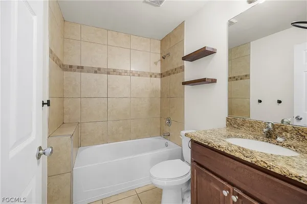 $1,700 | 902 Southwest 39th Terrace, Cape Coral, FL 33914