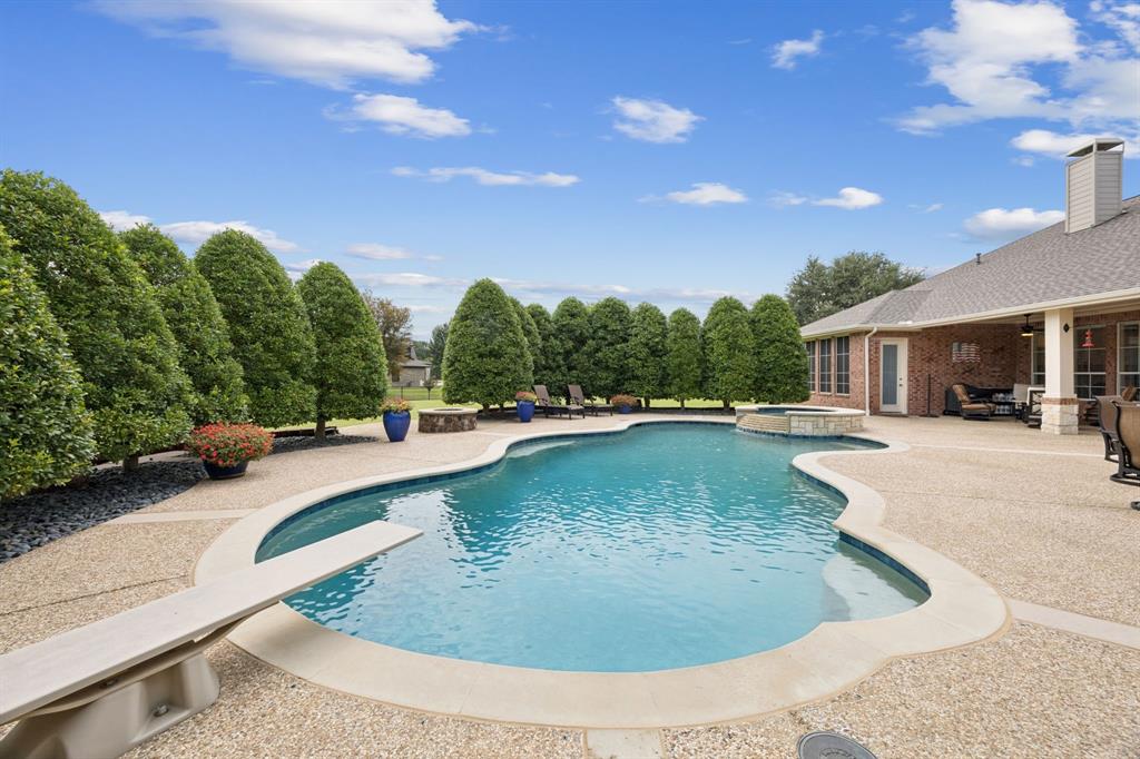 385 Bee Caves Road Lucas, TX 75002 - Photo 2 of 35