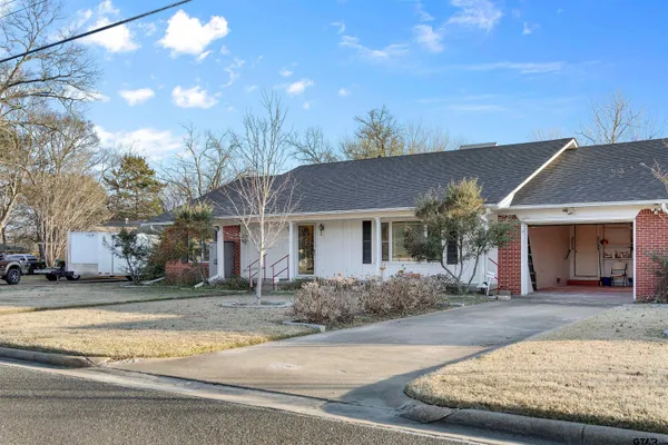 $234,900 | 604 East Pennsylvania Avenue, Van, TX 75790