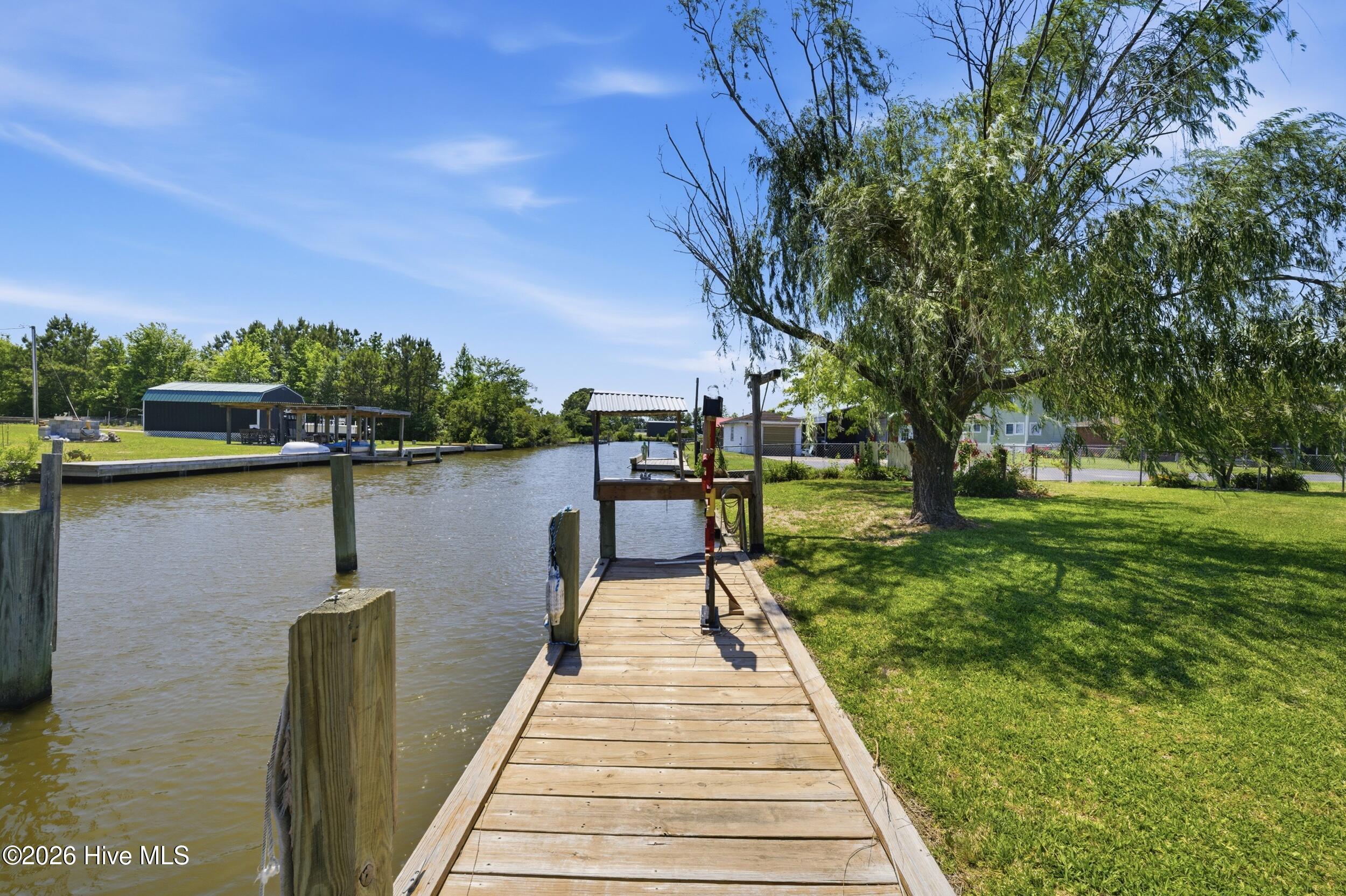 136 Simpson Road Barco, NC 27917 - Photo 3 of 54 personal dock