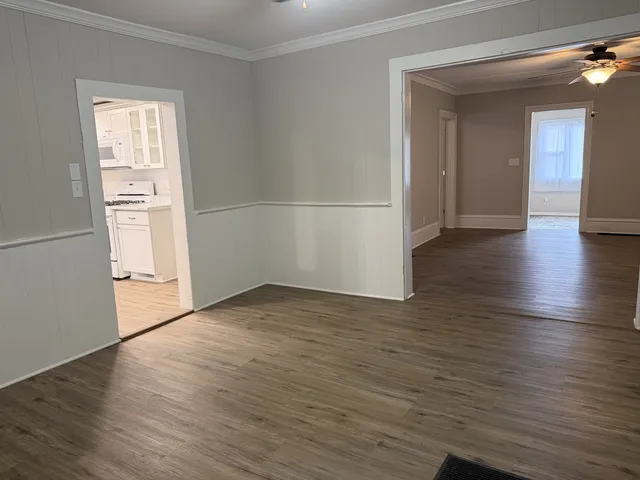 $168,900 | 1406 West Walnut Street, Bloomington, IL 61701