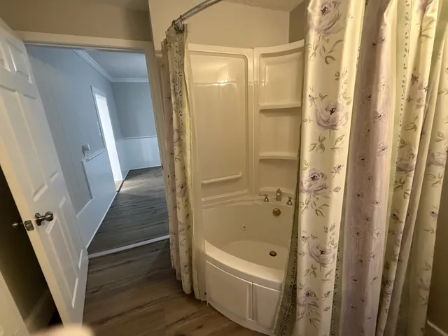 $168,900 | 1406 West Walnut Street, Bloomington, IL 61701