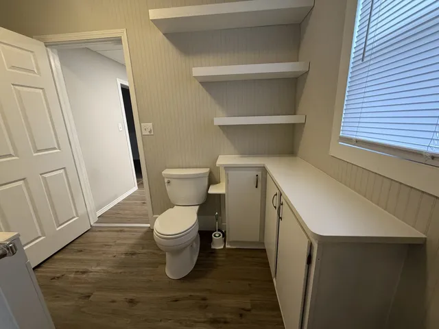 $168,900 | 1406 West Walnut Street, Bloomington, IL 61701