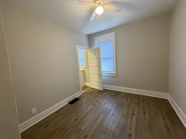 $168,900 | 1406 West Walnut Street, Bloomington, IL 61701