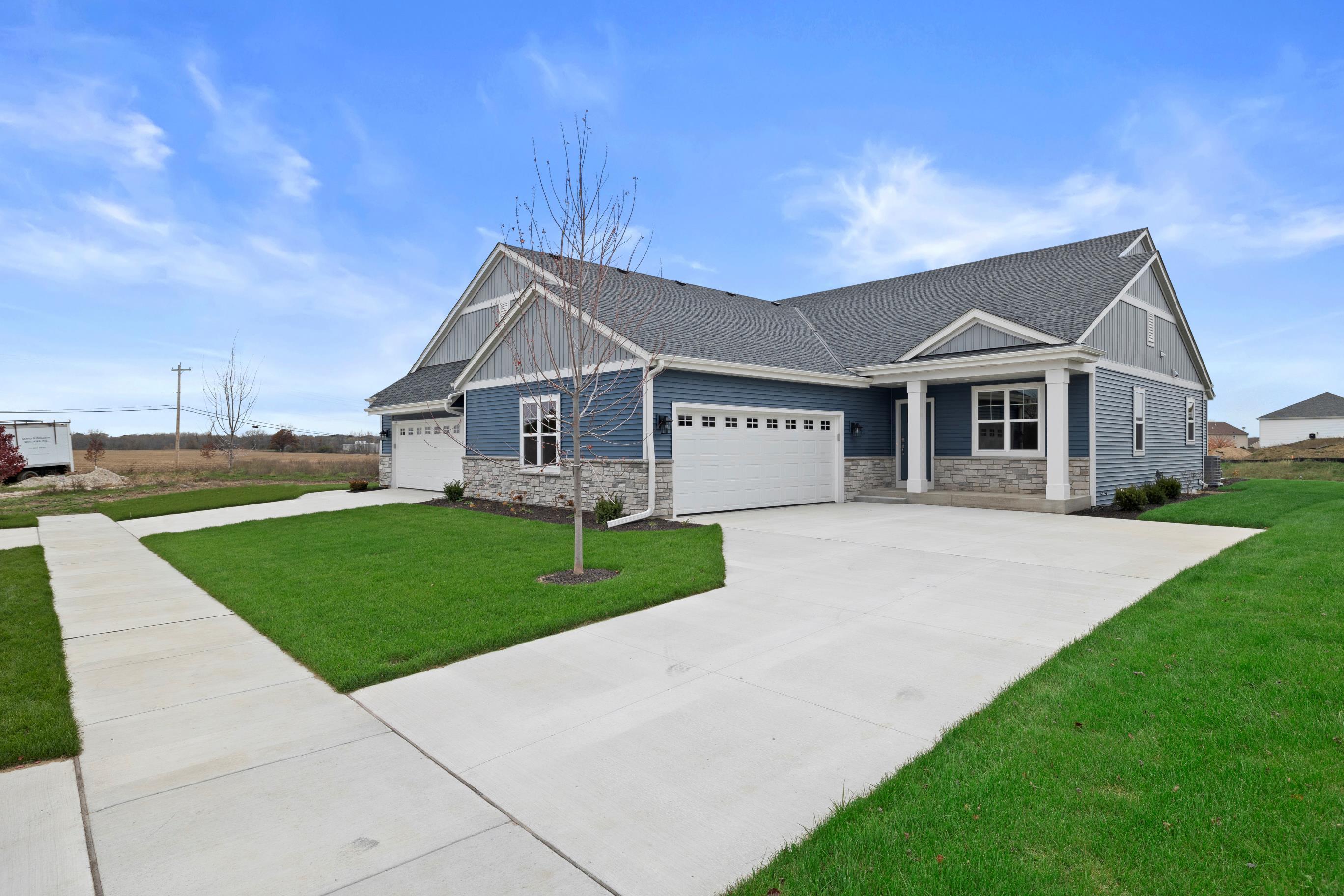 1596 Weston Rdg Road Oconomowoc, WI 53066 - Photo 2 of 16 Weston Exterior