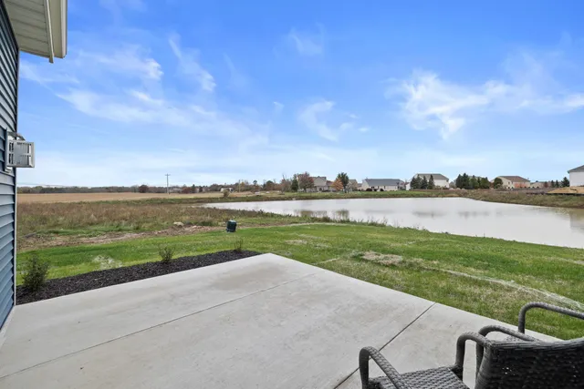 $619,990 | 1596 Weston Rdg Road, Oconomowoc, WI 53066