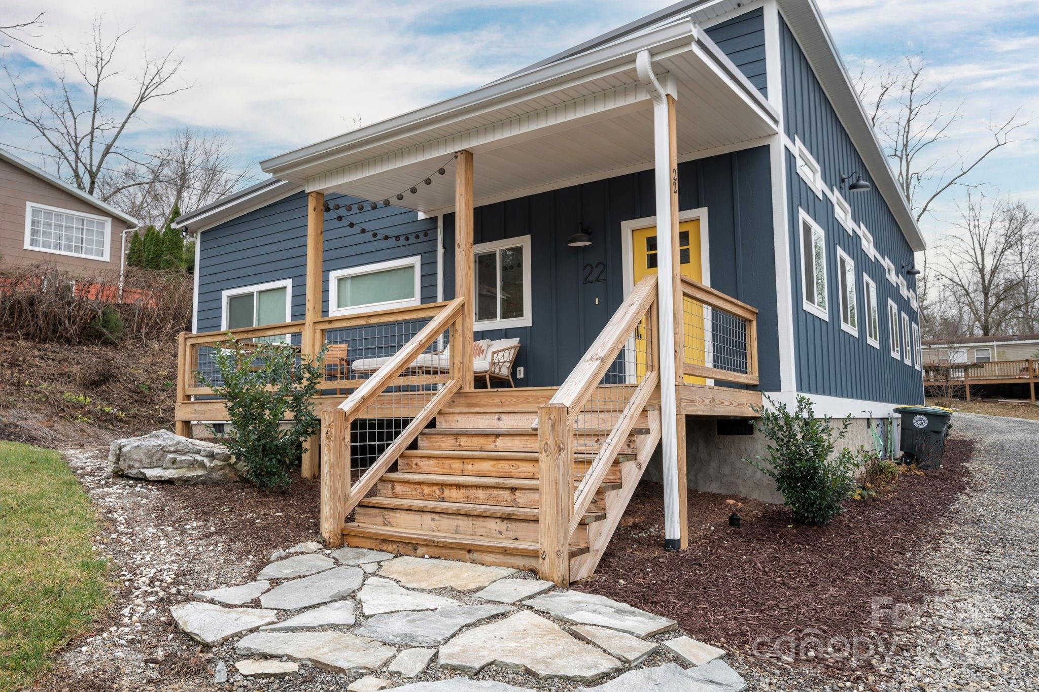 20 Garden Road Asheville, NC 28804 - Photo 5 of 44 a view of a house with backyard and stairs