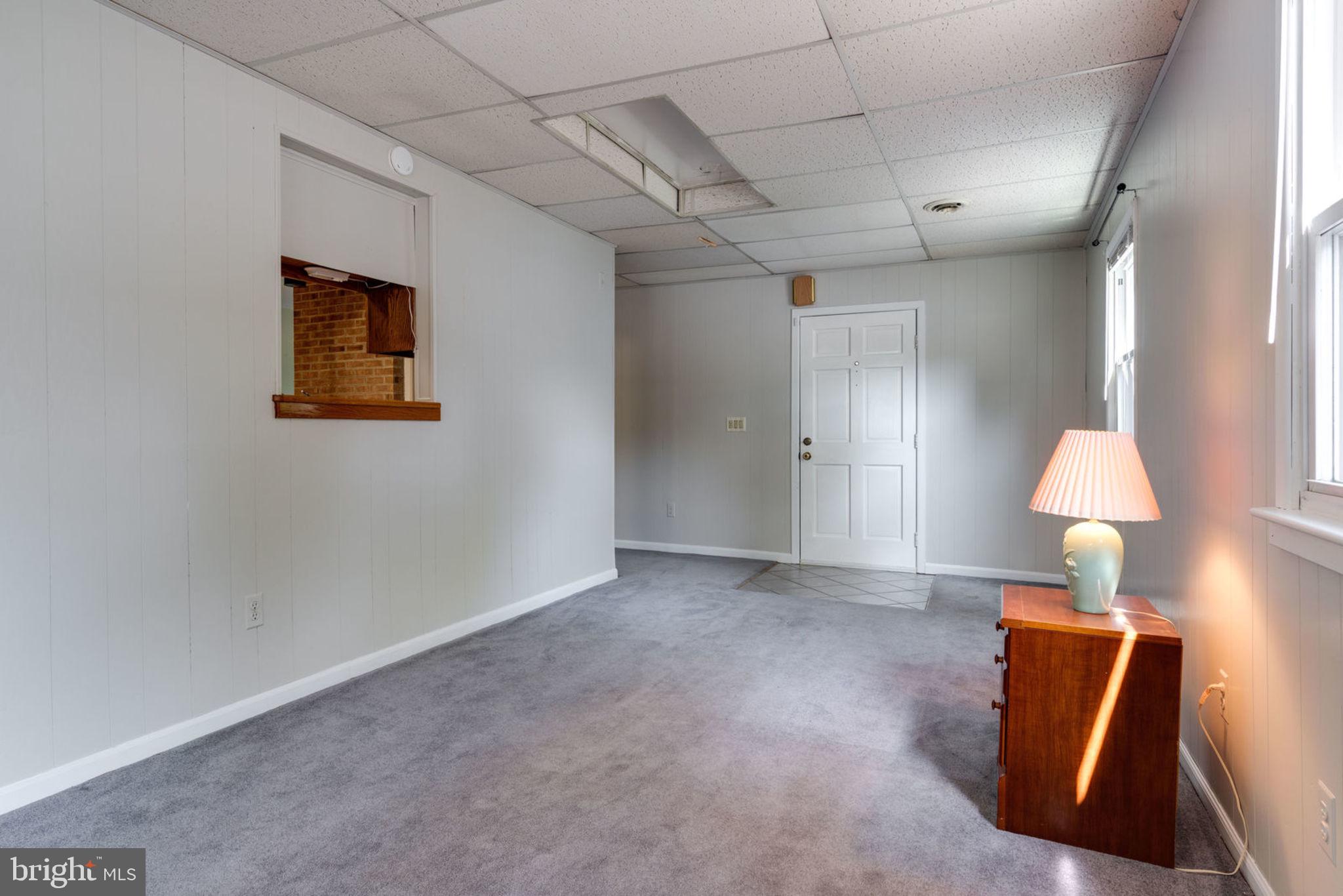 1303 Columbia Road Woodbridge, VA 22191 - Photo 16 of 62 Gallery Image 16