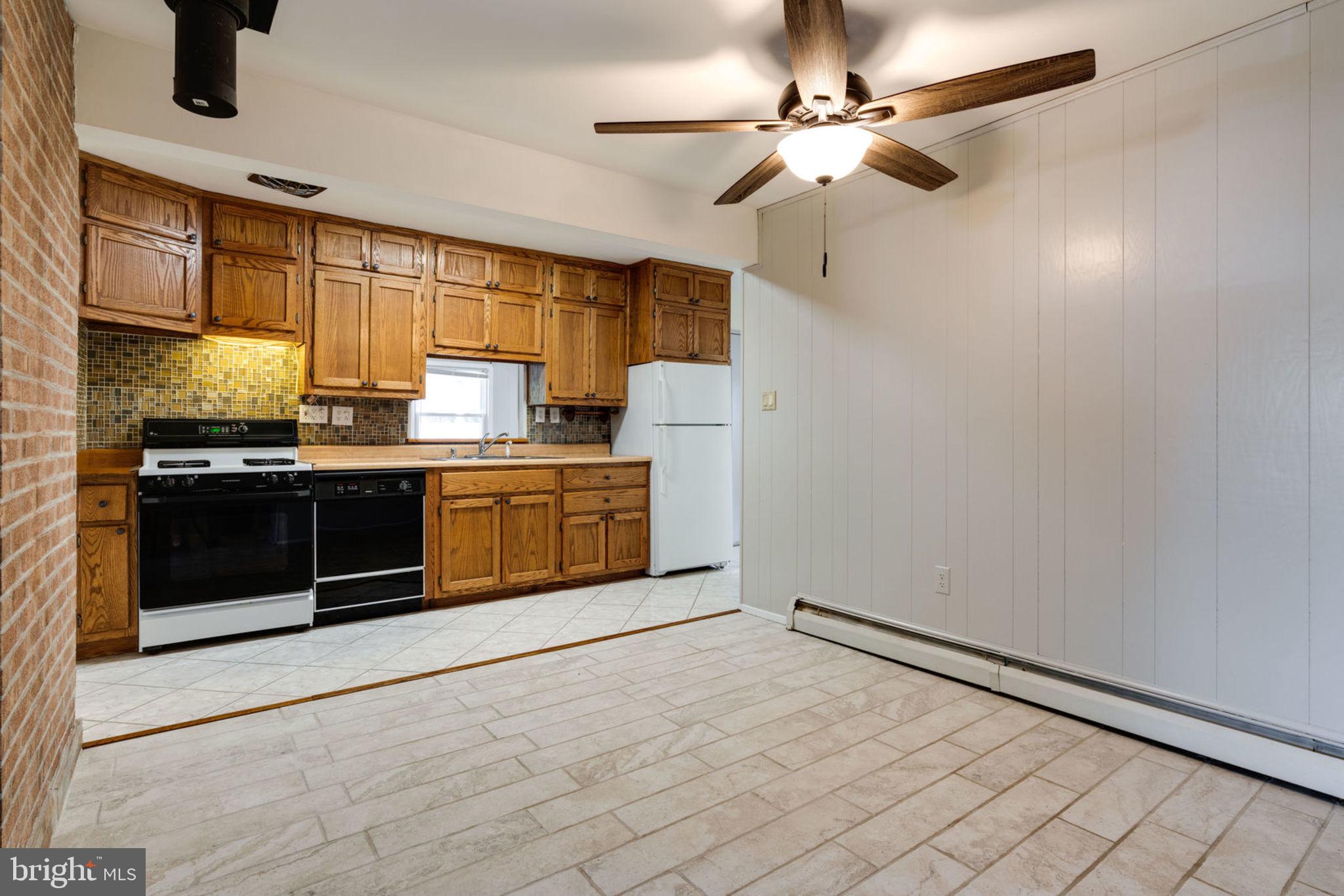 1303 Columbia Road Woodbridge, VA 22191 - Photo 28 of 62 Gallery Image 28